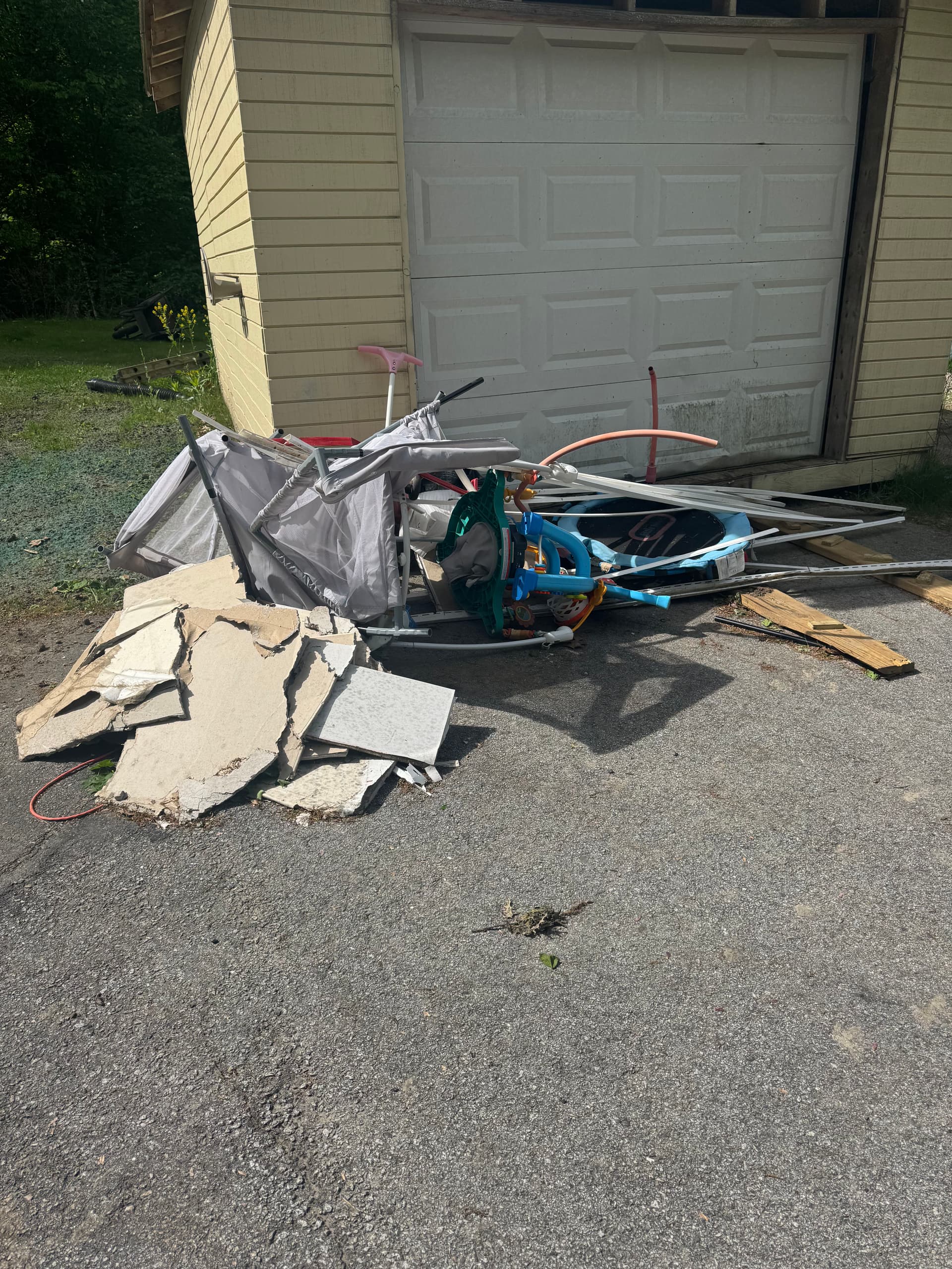 Derry NH Garage Demo Debris and Junk Hauled Away Clean image