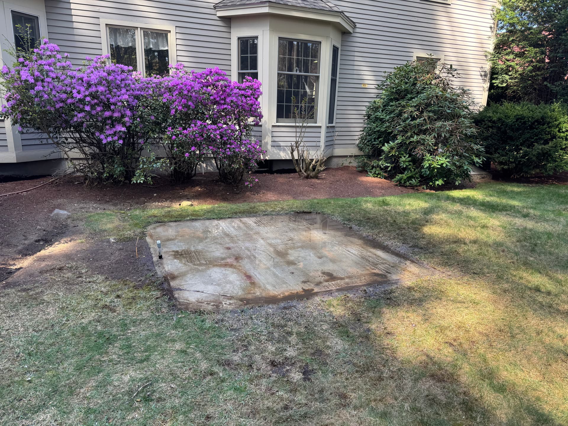 Gallery photos for Hot Tub Removal Done Right in Nashua: Image #1