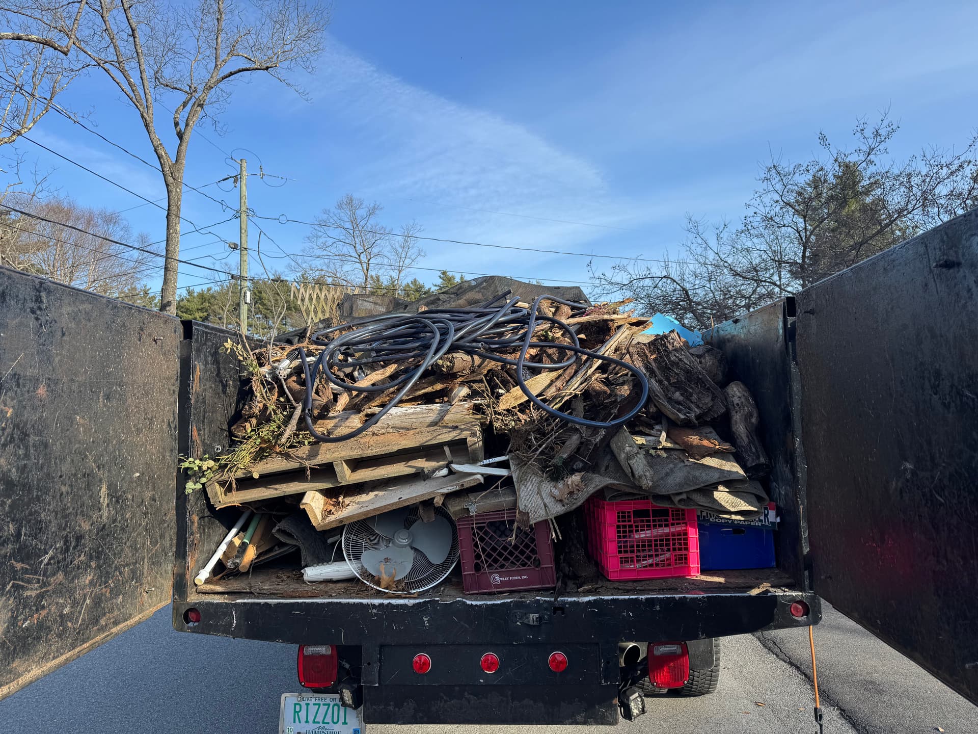 Gallery photos for Effortless Junk Removal in Merrimack NH: Image #2