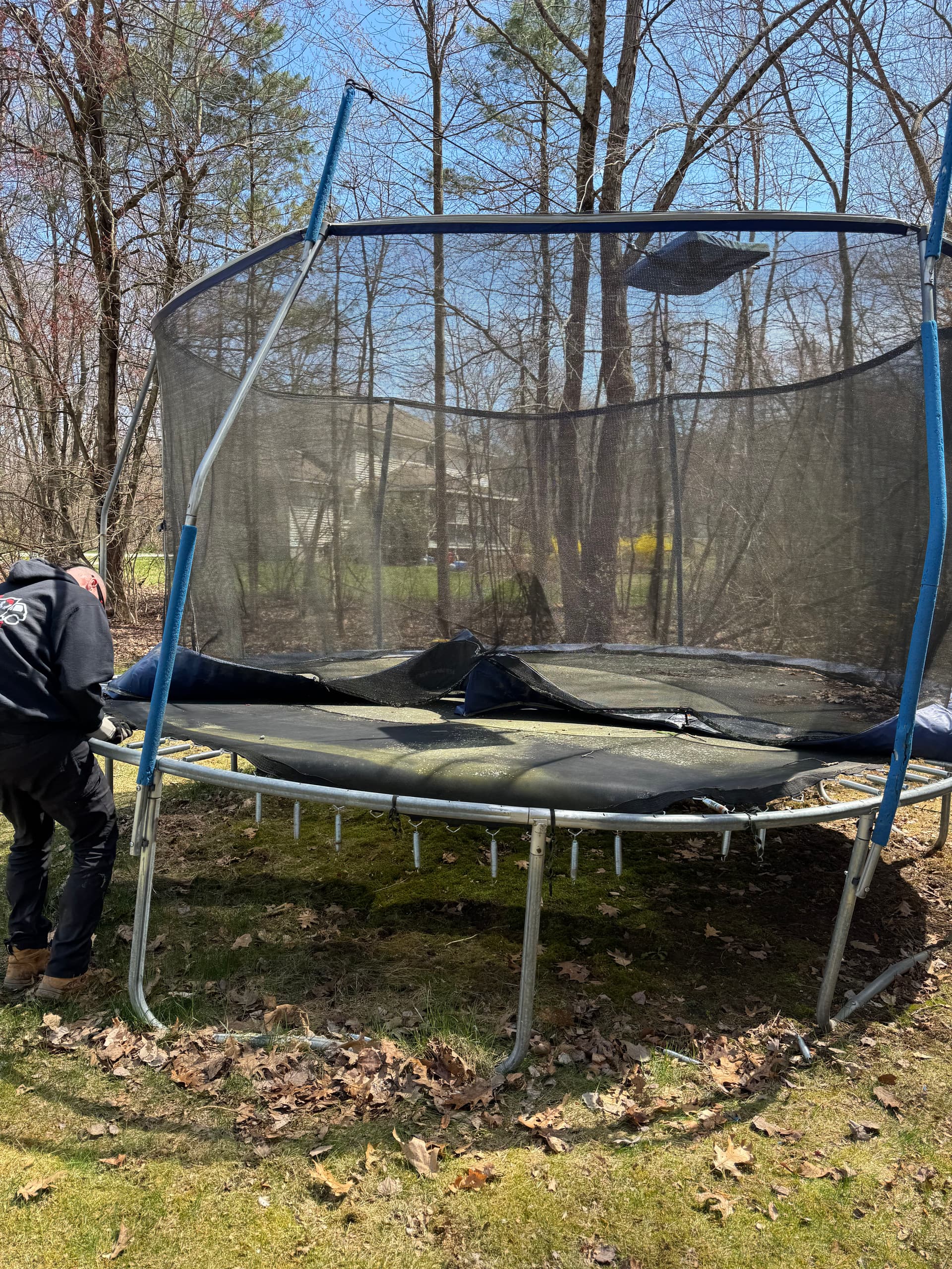 Gallery photos for Backyard Cleanout - Trampoline, Patio Furniture, and More Gone: Image #3