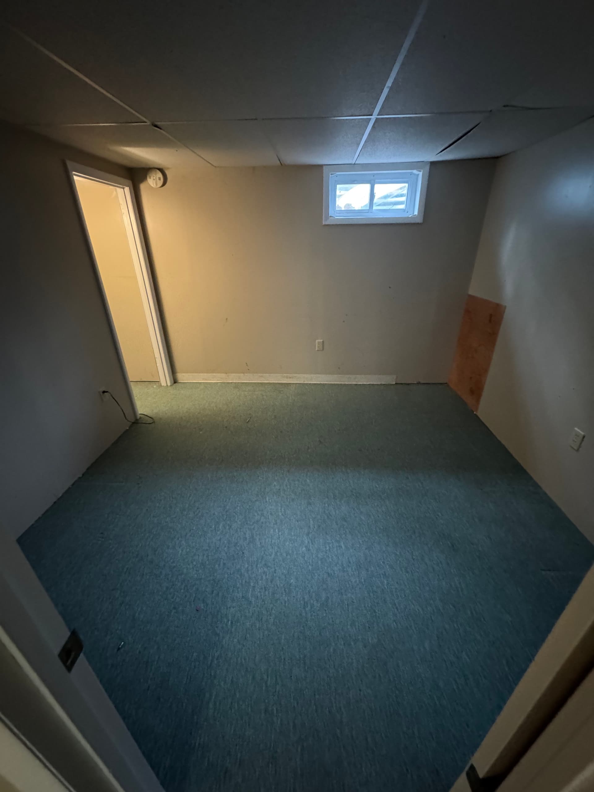 Gallery photos for Cluttered Basement Room Cleared Out in Merrimack NH: Image #3