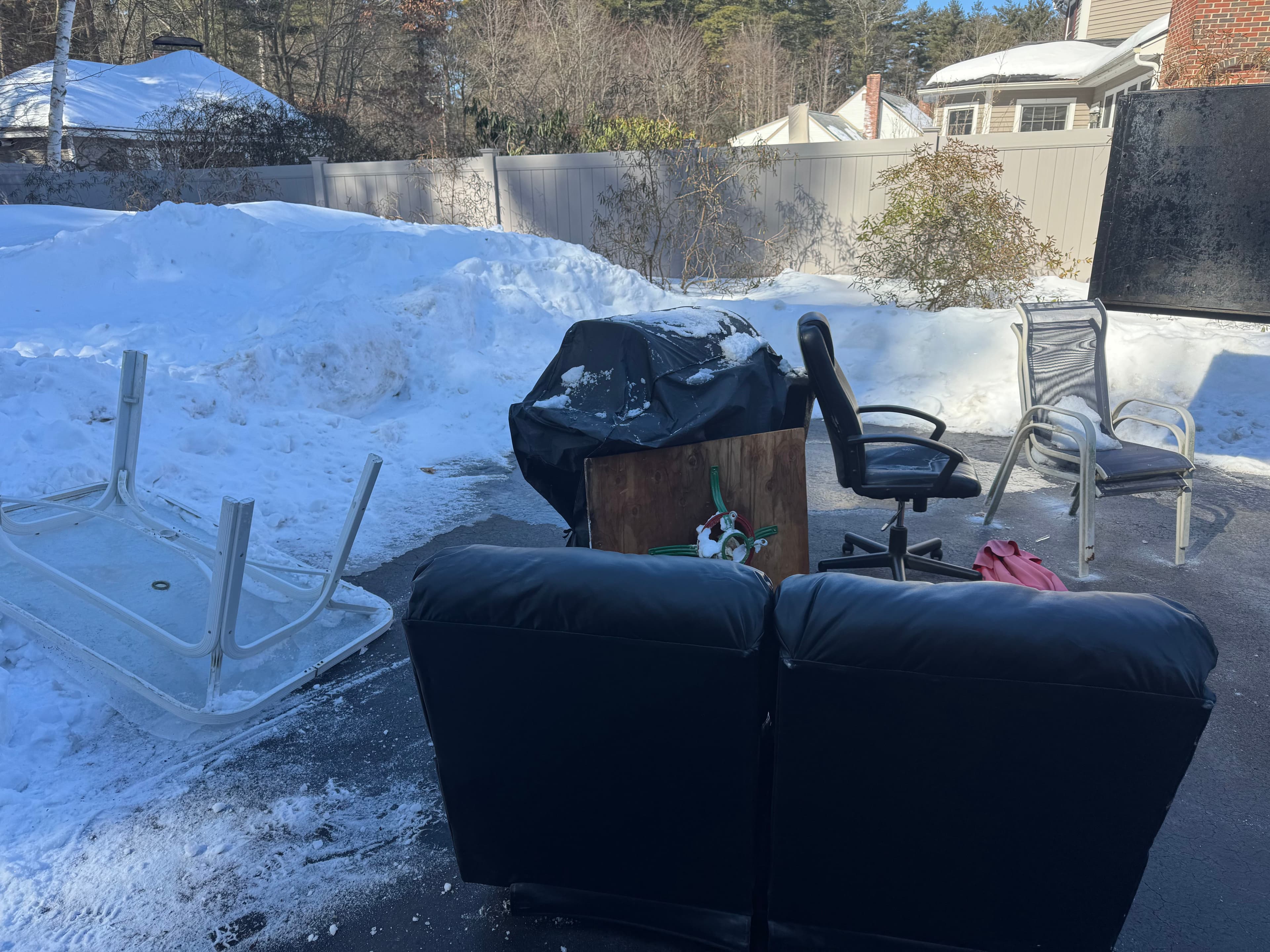 Project Winter Clean-Up and Junk Removal in Nashua image