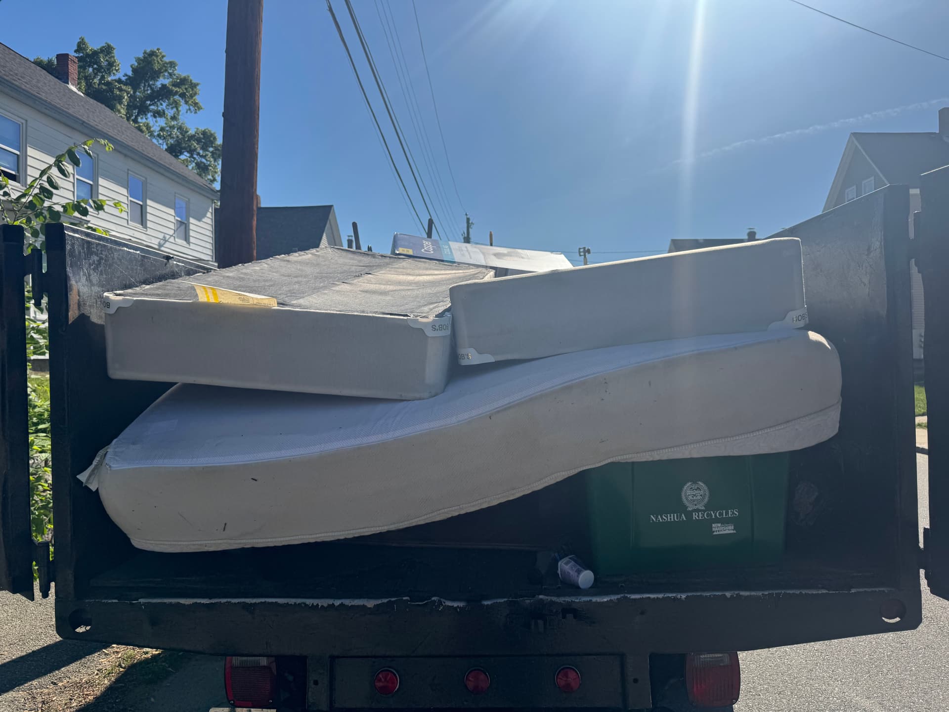 Gallery photos for Mattress and Box Spring Hauled Away in Nashua: Image #1