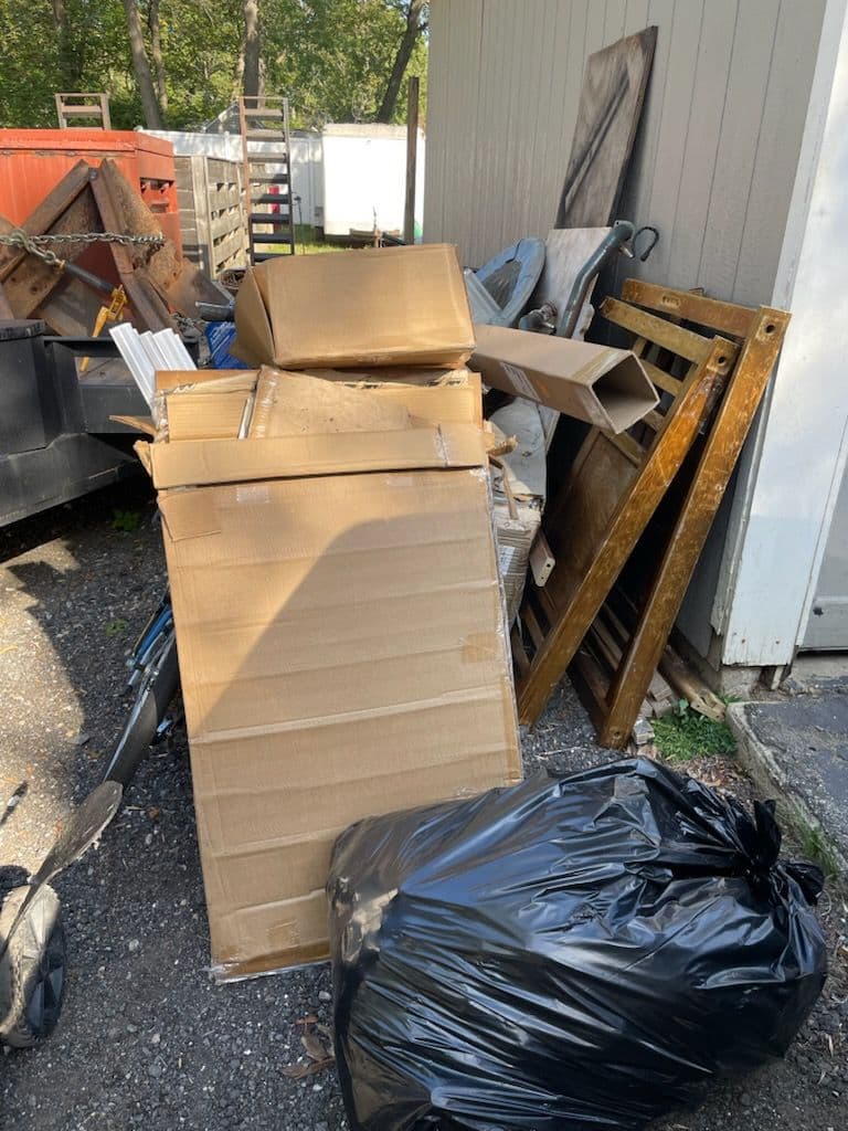 Gallery photos for Efficient Junk Removal Services in Hudson NH: Image #1