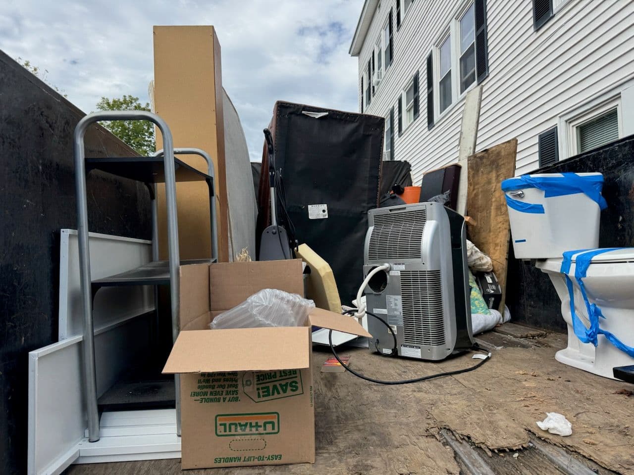 Hassle-Free Moving with Rizzo Junk Removal image