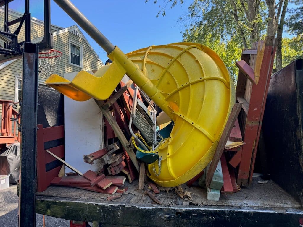 Efficient Swing Set Removal in Nashua image