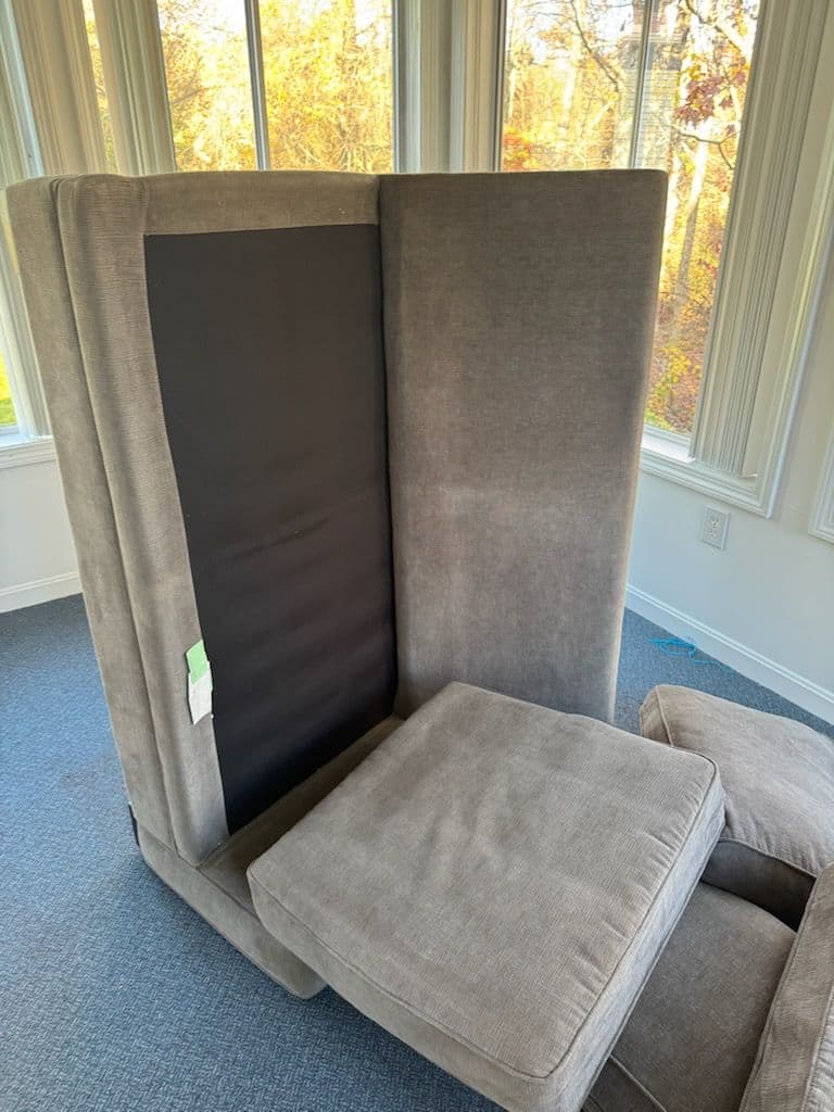 Gallery photos for Couch Removal Made Easy in Nashua: Image #1