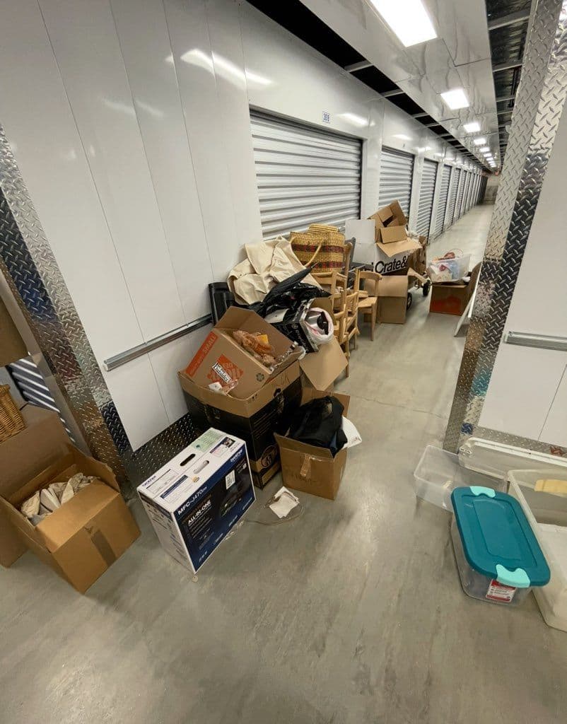 Project Storage Clean-Out in Merrimack, NH image