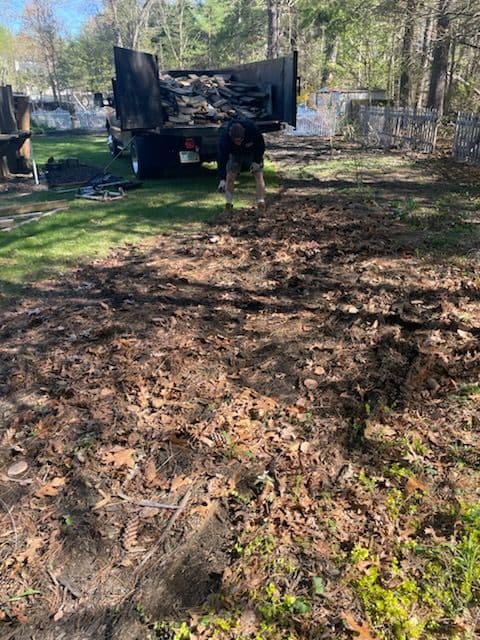 Gallery photos for Transforming Yard Debris into Clean Spaces: Image #1