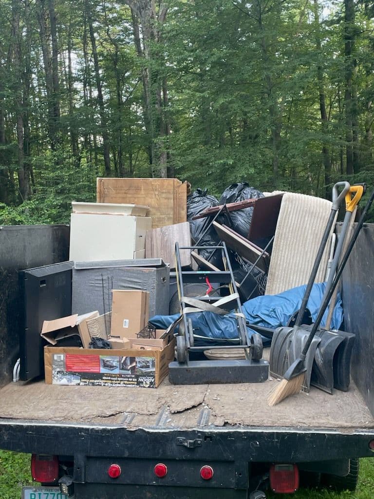 Gallery photos for Effortless Junk Removal in Merrimack NH: Image #1