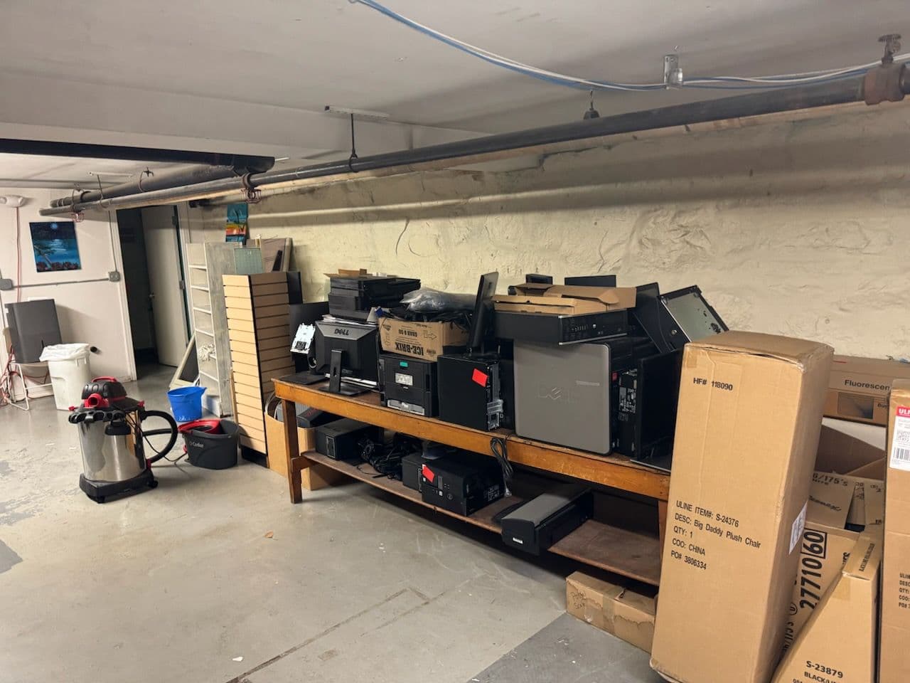 Efficient Electronics Clearance in Nashua NH image