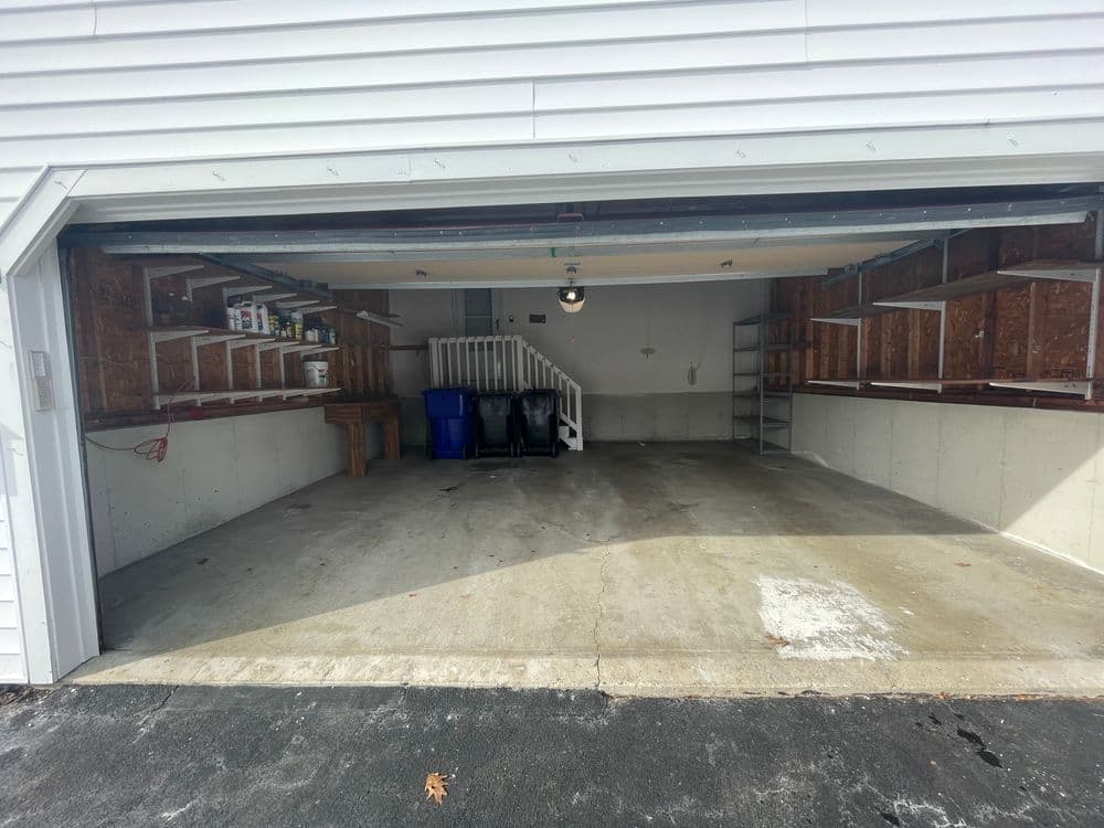 Gallery photos for Residential Space Clearing and Organization: Image #3