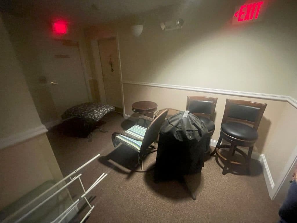 Gallery photos for Condo Cleanout in Londonderry NH: Image #3