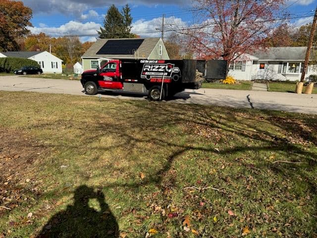 Gallery photos for Brush and Fencing Haul in Nashua: Image #1